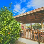 Pensiune Castle Karpasia & Restaurant 3*